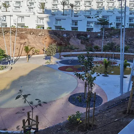 Sun Paradise אדחה